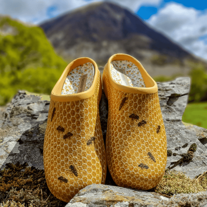 Backdoorshoes Footwear - Women's Clogs - Bees
