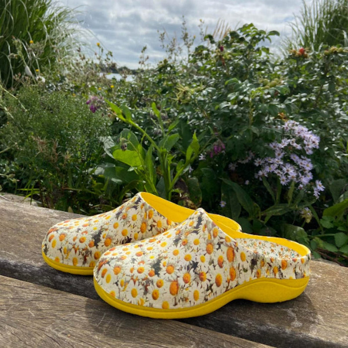 Backdoorshoes Footwear - Women's Clogs - Lemon Daisy