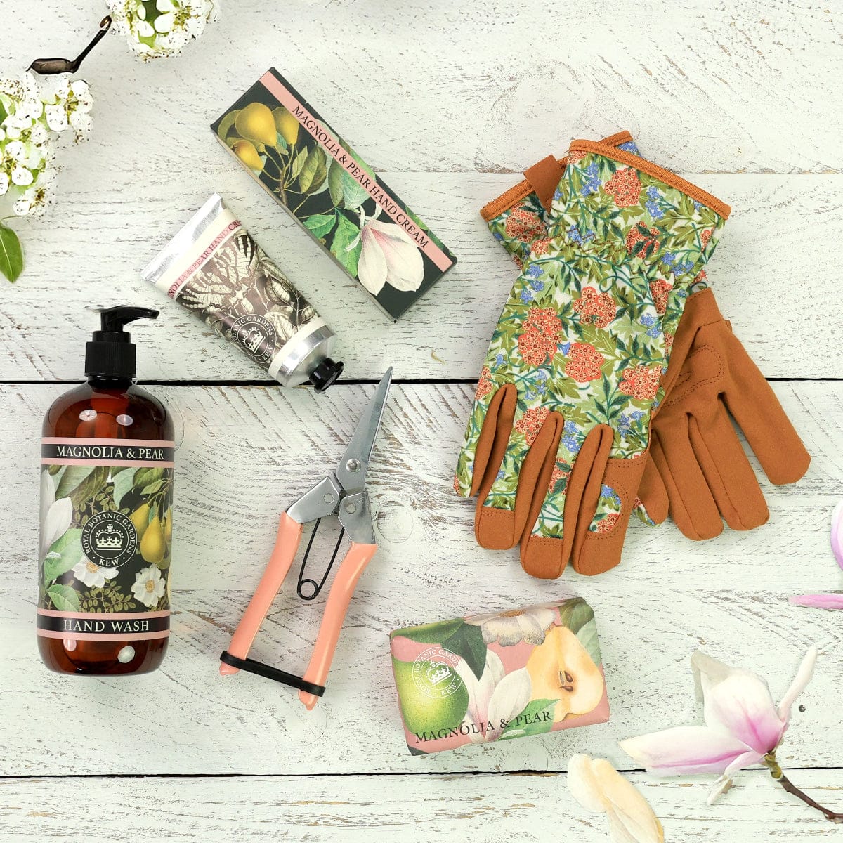 Springy Gifts Soft Spring Magnolia Luxury Gift Box β Gardening Gifts Co.