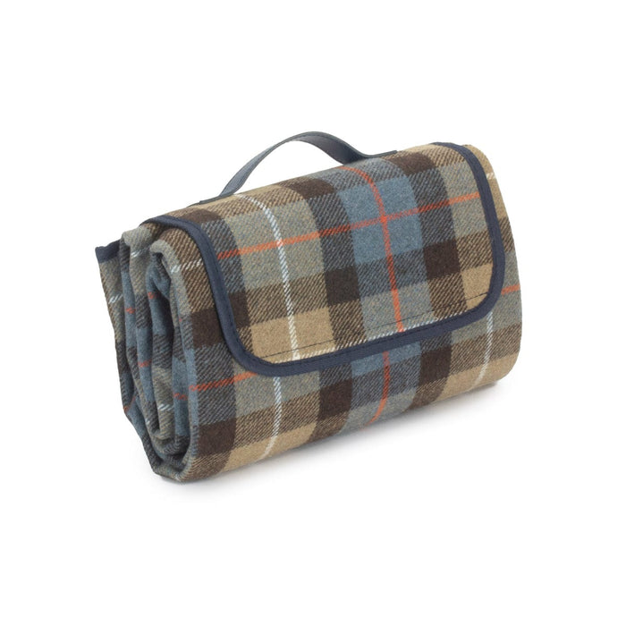 Gardening Gifts Co. Homeware - Luxury Ravenstor Picnic Blanket